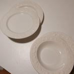 Italiaans servies elegant nieuwstaat, Ophalen of Verzenden, Zo goed als nieuw, Keramiek, Overige stijlen