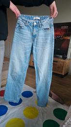 Nieuwe Pull&Bear straight fit jeans, Maat 32, Kleding | Dames, Spijkerbroeken en Jeans, Blauw, Ophalen of Verzenden, W27 (confectie 34) of kleiner