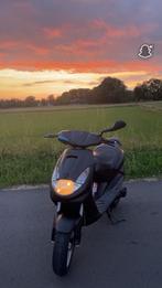 Peugot vivacity 2 takt 70cc (niet goed afgesteld etc), Fietsen en Brommers, Scooters | Peugeot, Ophalen, Zo goed als nieuw, Tweetakt