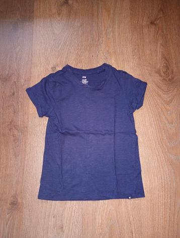 Mooi donkerblauw T shirt mt 134/140 beschikbaar voor biedingen