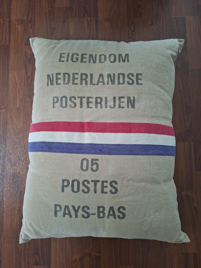 vintage - kussens - PTT, Ophalen, Gebruikt, Overige kleuren, Rechthoekig