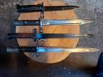 Lot van 4 bajonetten diverse landen, Verzamelen, Ophalen of Verzenden, Landmacht, Amerika, Mes of Dolk