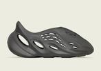 Yeezy foam runner Onyx 37 38 44 1/2, Ophalen of Verzenden, Nieuw, Zwart
