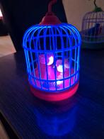 Zingende vogeltjes in een kooitje (speelgoed), Kinderen en Baby's, Speelgoed | Overig, Ophalen, Gebruikt, Jongen of Meisje