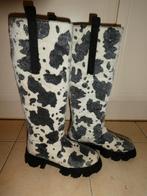 Public Desire laarzen maat 6 = 39 harig koe print zwart wit, Hoge laarzen, Overige kleuren, Verzenden, Zo goed als nieuw
