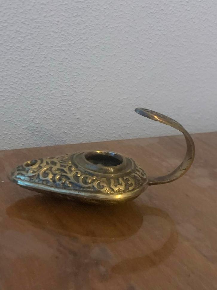 Oude messing olielamp, Antiek en Kunst, Antiek | Koper en Brons, Brons, Ophalen of Verzenden