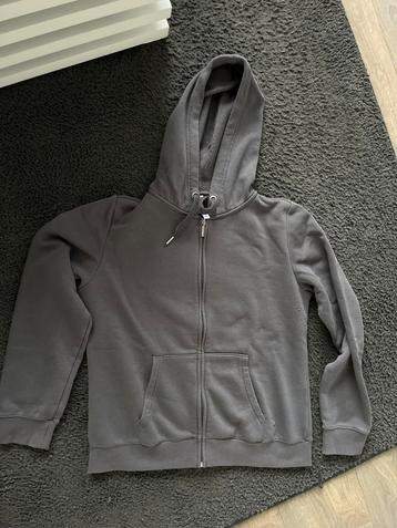 Capuchonvest Maat M beschikbaar voor biedingen