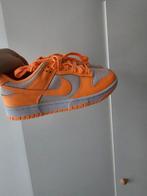 Nike dunk peach, Kleding | Dames, Schoenen, Ophalen of Verzenden, Nieuw, Sneakers of Gympen