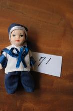 poppenhuis   popje   71 , 1-12, Verzenden, Zo goed als nieuw, Poppenhuis