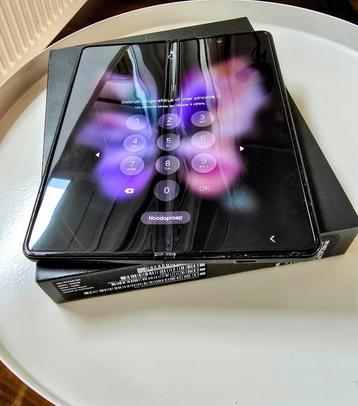 Samsung Galaxy Z Fold 3 5G 256gb Phantom Black beschikbaar voor biedingen