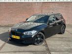 BMW 1-Serie 116i 2016 Zwart, Auto's, BMW, 1-Serie, 1280 kg, Parkeersensor, Zwart