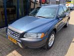 Volvo XC70 2.5 T Kinetic 4WD / NL Auto / H.Leer / Trekhaak, Auto's, Zwart, Blauw, 2521 cc, Handgeschakeld