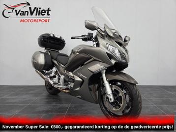 Erg Mooie Yamaha Fjr 1300 Frosted Blade model 2013 Ohlins beschikbaar voor biedingen