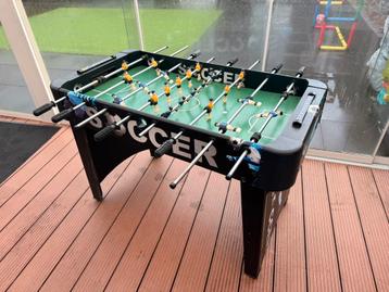 Voetbaltafel beschikbaar voor biedingen