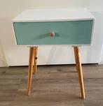 Nachtkastje Scandinavisch design, Ophalen, Zo goed als nieuw, Minder dan 45 cm