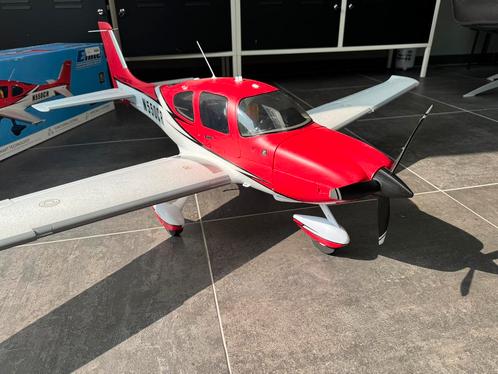E-flite Cirrus SR22T 1.5m | RC vliegtuig, Hobby en Vrije tijd, Modelbouw | Radiografisch | Vliegtuigen, Nieuw, Elektro, Ophalen of Verzenden
