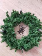 Kerst krans ( kunst) met 4 lampjes en 4 kettingen, Ophalen of Verzenden, Zo goed als nieuw