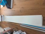 5 Ikea witte wandplanken 190 bij 26 cm, zgan, met ophang, Ophalen, Zo goed als nieuw