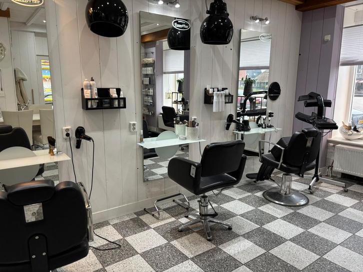 Kapsalon inboedel, Diensten en Vakmensen, Kappers en Thuiskappers