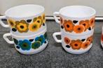 Verzameling vintage arcopal servies theeglazen, Huis en Inrichting, Keuken | Servies, Ophalen of Verzenden, Glas, Overige stijlen