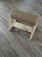 Kattenkrabpaal in Rolvorm van Designed By Lotte, Dieren en Toebehoren, Ophalen of Verzenden, Zo goed als nieuw, Krabpaal