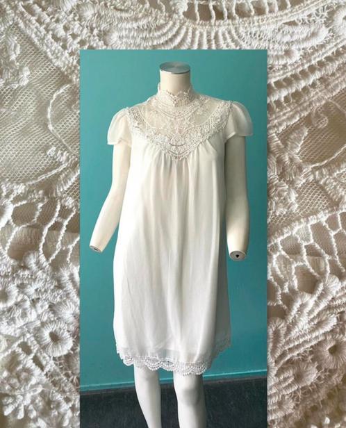 Vintage originele jaren 70 witte jurk met kant maat 38, Kleding | Dames, Jurken, Gedragen, Maat 38/40 (M), Wit, Knielengte, Verzenden