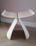 Vitra Butterfly design stool kruk essenhout nieuw, Ophalen of Verzenden, Zo goed als nieuw, Hout