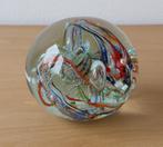 Presse Papier met Oranje / Blauwe / Witte Swirls - groot, Antiek en Kunst, Ophalen of Verzenden