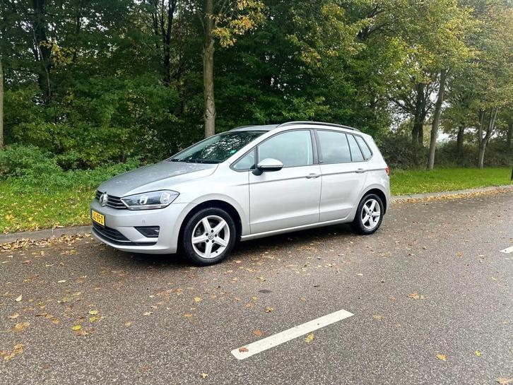 Volkswagen GOLF SPORTSVAN 1.2 TSI Business Edition Connected, Auto's, Volkswagen, Bedrijf, Te koop, Golf Sportsvan, ABS, Airbags