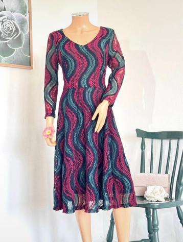 SWEET MISS kanten jurk maat L - groen - blauw - rood beschikbaar voor biedingen