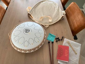 Ohana Tongue Drum beschikbaar voor biedingen
