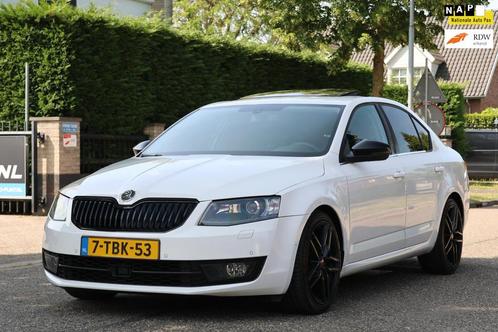 Skoda Octavia 1.2 TSI Greentech Elegance Businessline | NAVI, Auto's, Skoda, Bedrijf, Te koop, Octavia, ABS, Airbags, Airconditioning