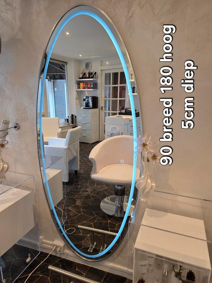 Nieuwe Ovale Kappersspiegel xxl met LED Verlichting, Huis en Inrichting, Woonaccessoires | Spiegels, Nieuw, 75 tot 100 cm, 150 tot 200 cm