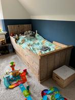 Bed steigerhout, Huis en Inrichting, Slaapkamer | Bedden, 90 cm, Eenpersoons, Zo goed als nieuw, Ophalen