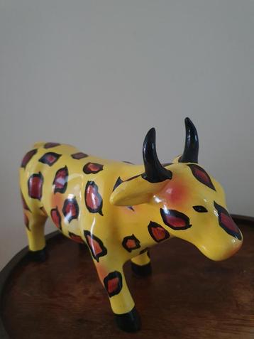 Stier design  beschikbaar voor biedingen