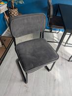Stoelen met tafel, Huis en Inrichting, Stoelen, Ophalen, Gebruikt, Grijs, Vier