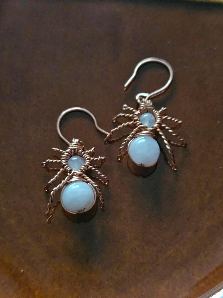 Rozenkwarts spinnetjes, handgemaakte oorbellen van koperdraa, Sieraden, Tassen en Uiterlijk, Oorbellen, Nieuw, Zilver, Roze, Ophalen of Verzenden