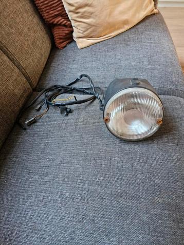 Vespa si  koplamp  beschikbaar voor biedingen