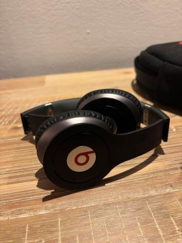 Beats by Dre - Solo HD (mat zwart) beschikbaar voor biedingen