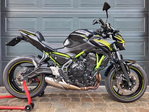 Kawasaki Z650 35kw TFT A2 Z 650 Zeer Mooi (bj 2020), Motoren, Motoren | Kawasaki, Bedrijf, Naked bike, 12 t/m 35 kW