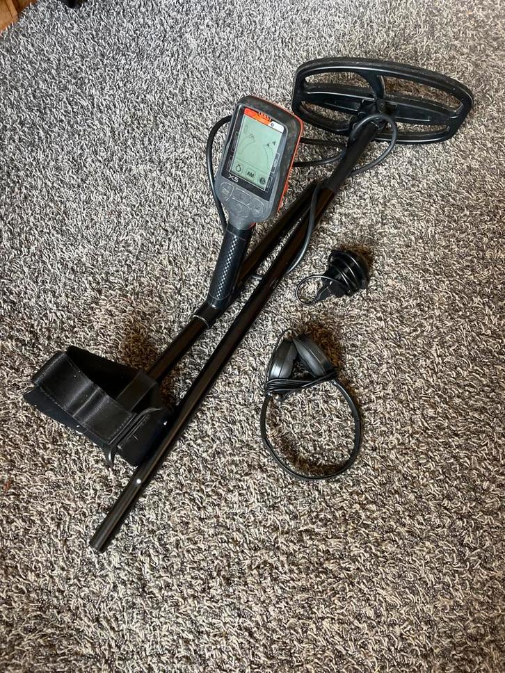 Quest X5 Metaaldetector, Hobby en Vrije tijd, Metaaldetectors, Zo goed als nieuw, 30 cm of minder, XP, Discriminatie metaaldetectie