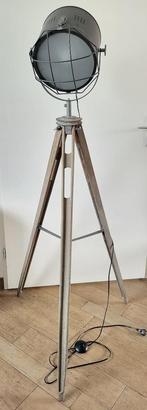 Staande lamp, Huis en Inrichting, Lampen | Vloerlampen, Ophalen, Gebruikt, Metaal, 150 tot 200 cm