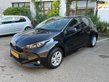 Toyota Yaris 1.5 Hybrid 115 Business/ Camera/ Apple Carplay/ beschikbaar voor biedingen