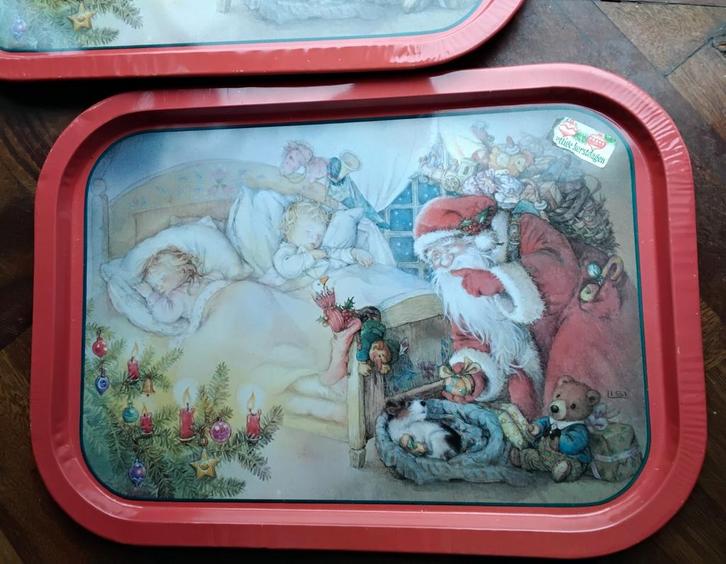 Twee Vintage Kerst Dienbladen, Huis en Inrichting, Woonaccessoires | Dienbladen, Gebruikt, Metaal, Rechthoekig, Ophalen of Verzenden