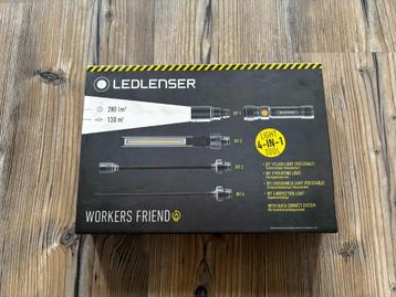 Ledlenser zaklamp met toebehoeren beschikbaar voor biedingen