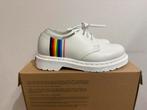 Te koop nieuwe Dr Martens maat 36, Wit, Nieuw, Ophalen of Verzenden, 123@home.nl