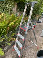 altrexs 4 trede trap, Doe-het-zelf en Verbouw, Ladders en Trappen, Ophalen of Verzenden, Zo goed als nieuw, Minder dan 2 meter