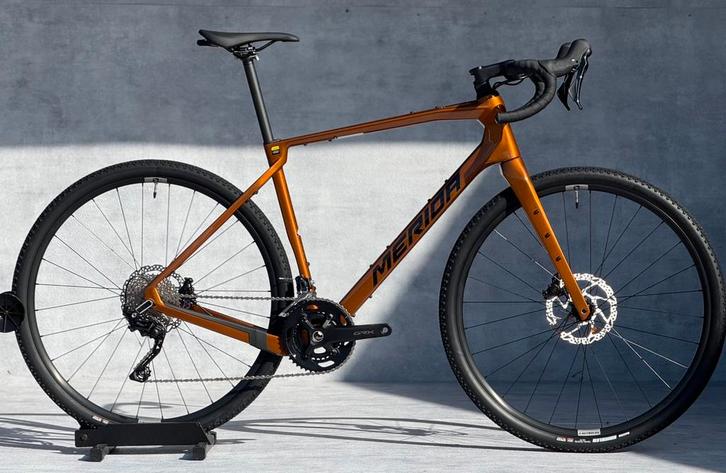 Merida Silex 4000 2026 NIEUW Gravelbike carbon Shimano GRX, Fietsen en Brommers, Fietsen | Heren | Sportfietsen en Toerfietsen