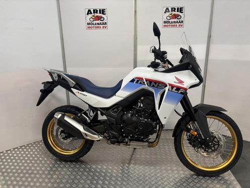 Honda XL 750 Transalp ABS (bj 2025), Motoren, Motoren | Honda, Bedrijf, Overig, 2 cilinders