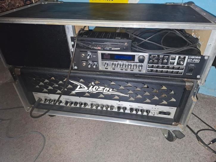 Diezel herbert mk1
- Boss GT-pro gitaareffecten, Muziek en Instrumenten, Versterkers | Keyboard, Monitor en PA, Gebruikt, Overige typen